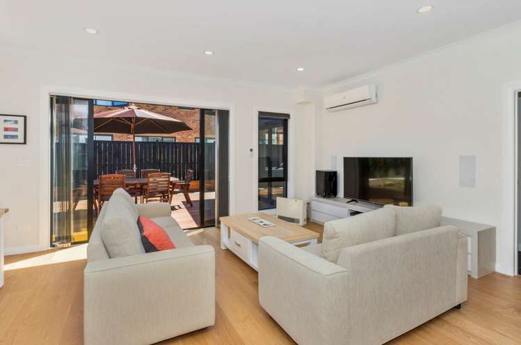 10 Kerrykeel Drive Flat Bush_7