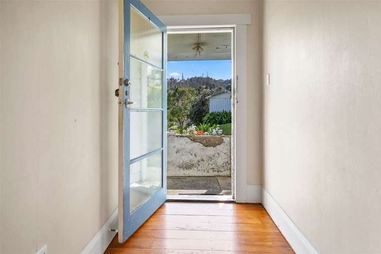 125 Edward Street Thames_11