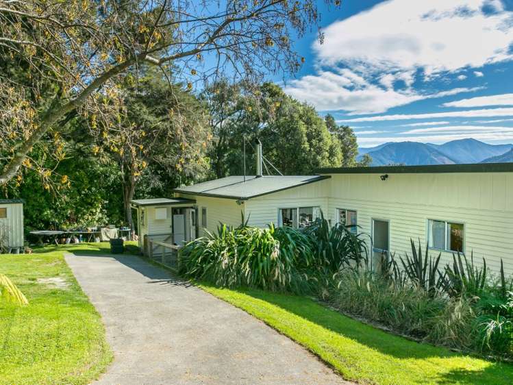 118 Moetapu Bay Road Anakiwa and Surrounds_14