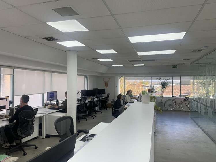 2D Burns Avenue Takapuna_5