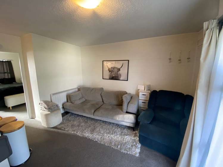 8/4 Wynyard Road Mount Eden_1