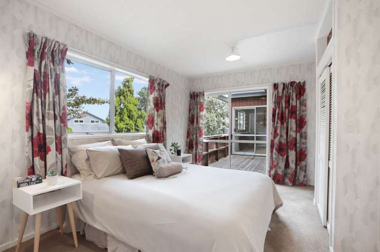 42 Rewarewa Road Te Atatu Peninsula_24