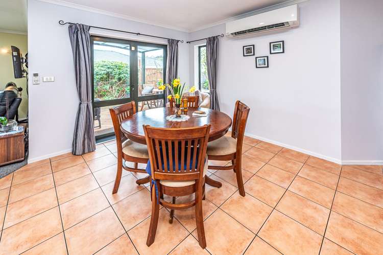 74 Peakes Road Springvale_9