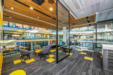 167 Victoria Street West_1