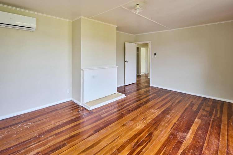 14 Gloucester Street Cannons Creek_14