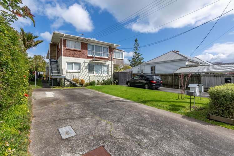 4/5 Cambria Road Devonport_16