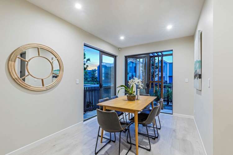 64 Glidepath Road Hobsonville_8