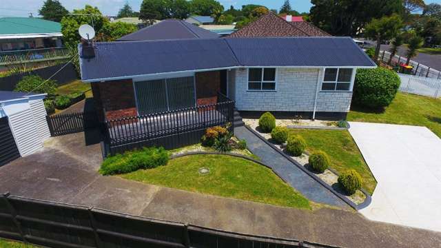 8 Walden Place Mangere East_1