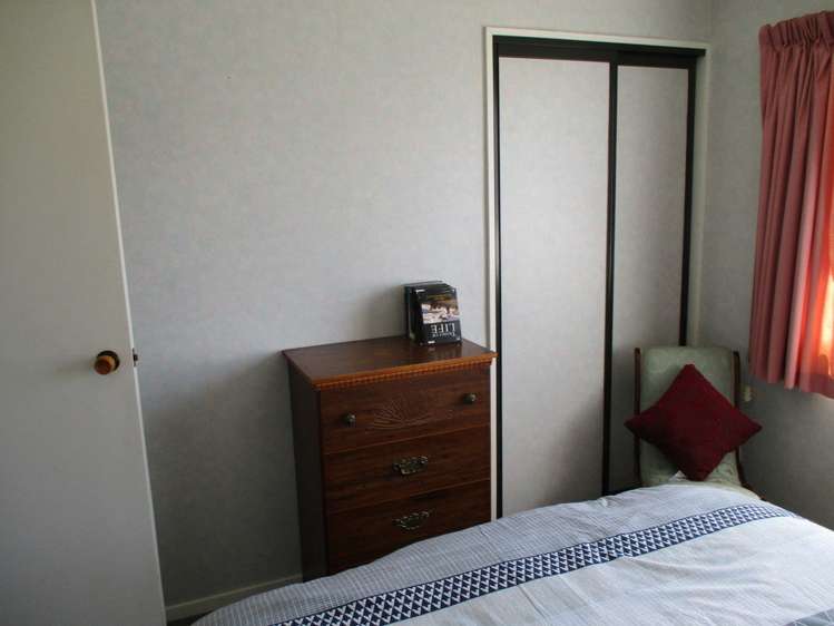 34 Eddystone Street Kaitangata_7