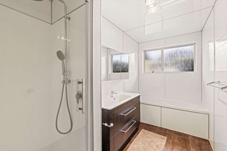 1/9 Kawau Crescent Bromley_12