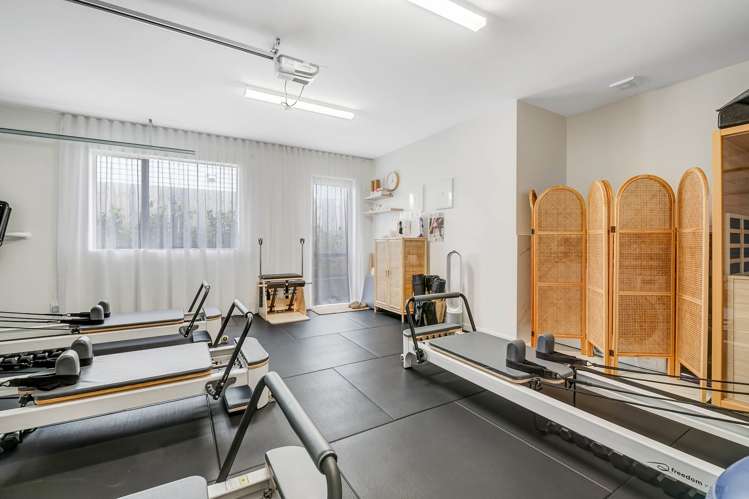 13 Surf View Crescent Red Beach_19