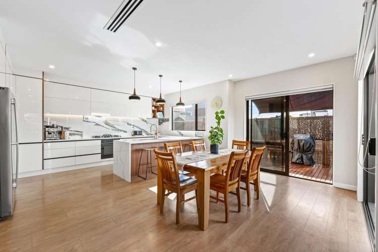 38 Craigs Way Hobsonville_9