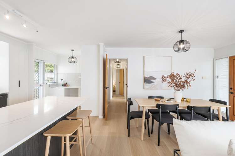 30A Vodanovich Road Te Atatu South_4