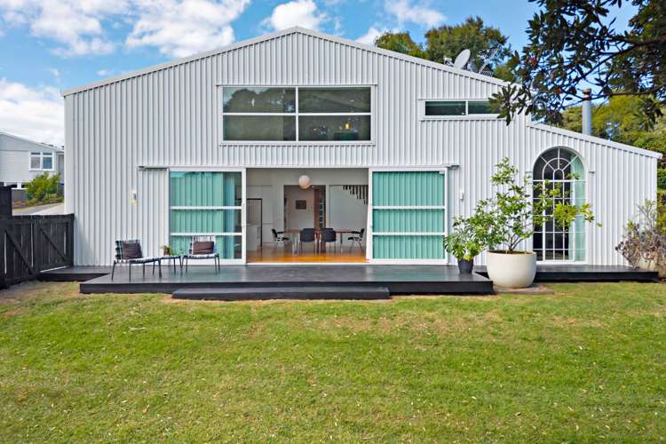 16A Renata Crescent Te Atatu Peninsula_3