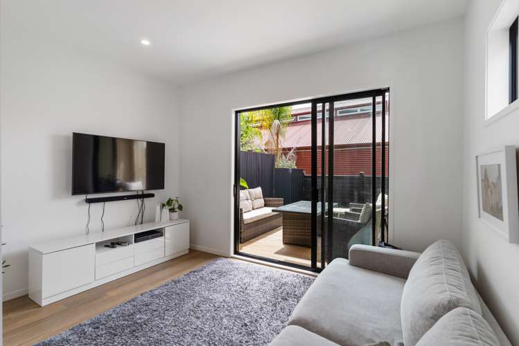 22/47a Huntington Drive Huntington Park_7