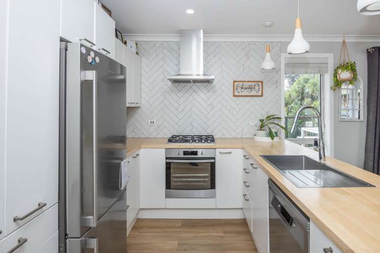 90 Ranui Street Dinsdale_7