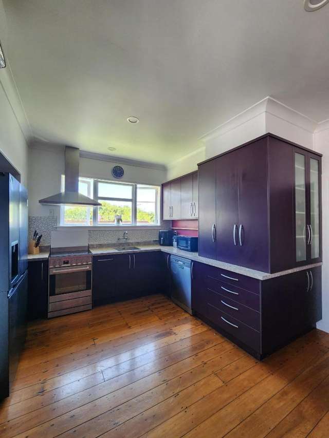 5 Holloway Road Omata_1