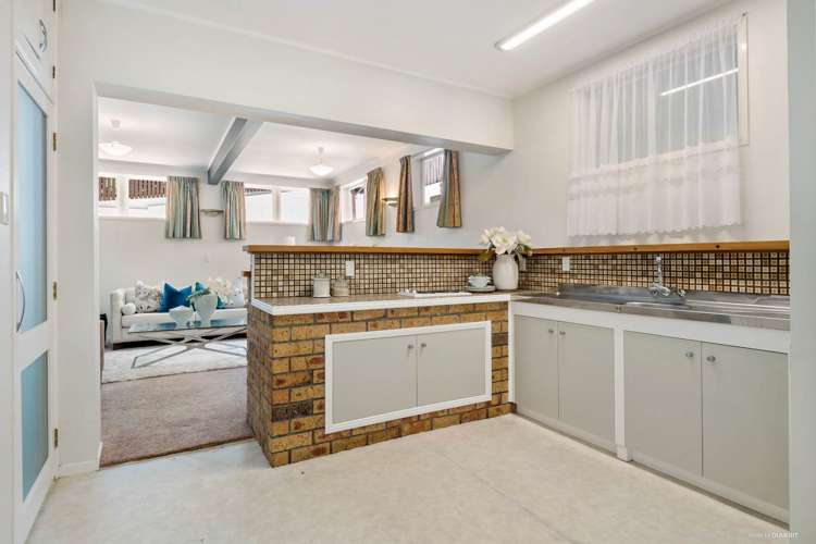 13 Freyberg Place Howick_10