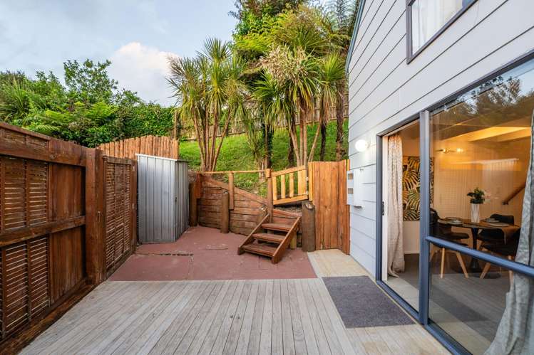 1/147 Spinella Drive Bayview_1