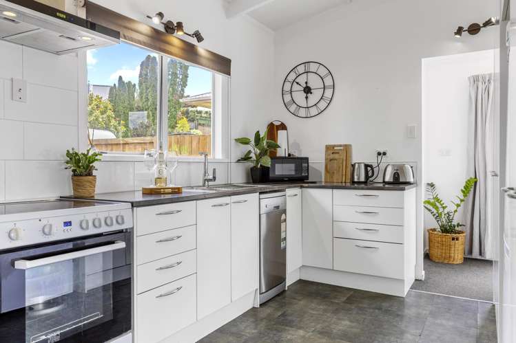 6 Kaihua Road Nukuhau_2