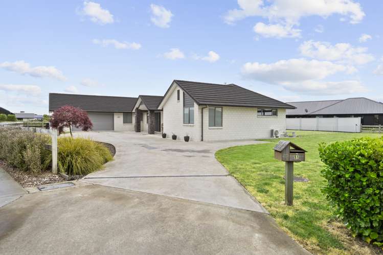 51 Baxter Michael Crescent Cambridge_22