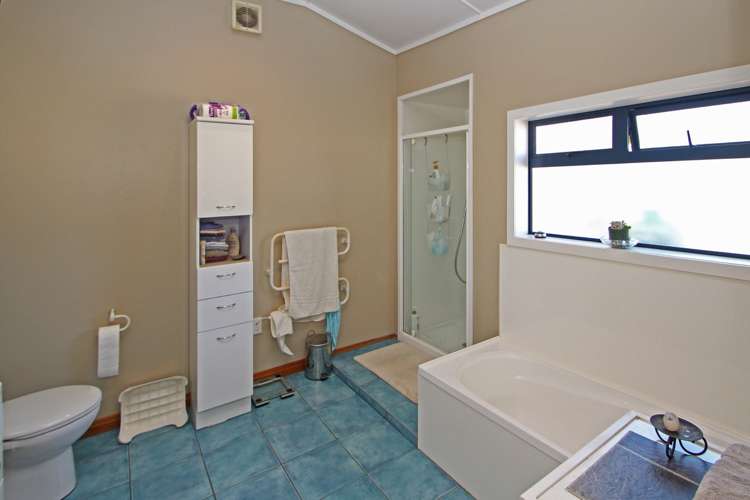 127 Nelson Crescent Napier South_11