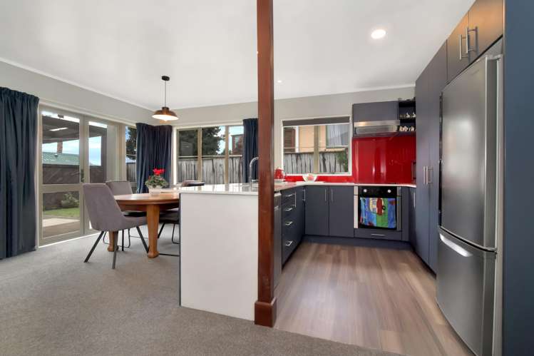 2 Smylie Close Ohauiti_6