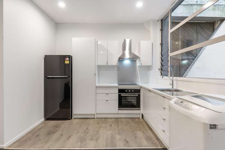 102/43 Anzac Avenue City Centre_2