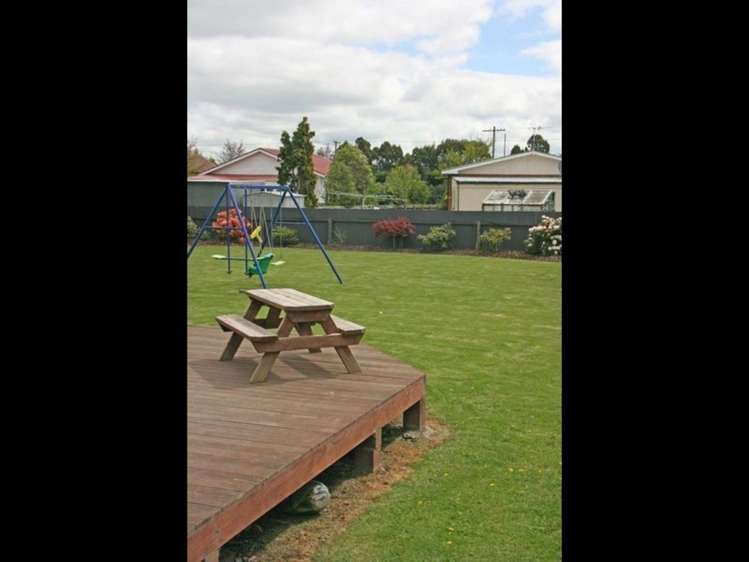 16 Constitution Avenue Milton_10