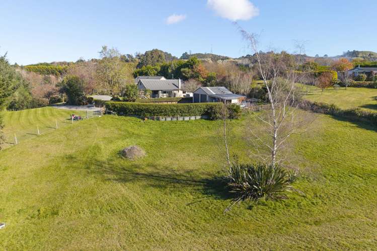 214 Mapara Road Acacia Bay_43