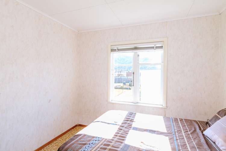 17 Bledisloe Crescent Wainuiomata_8