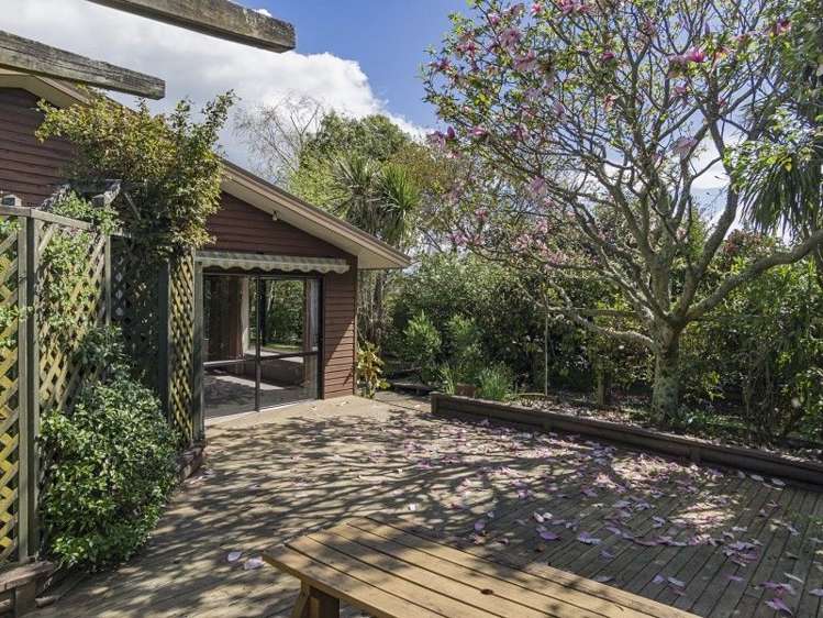 46 Farnham Drive Richmond_5