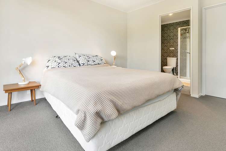 111 Anawhata Road Anawhata_10