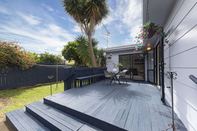 2/111 Victoria Street Onehunga_1