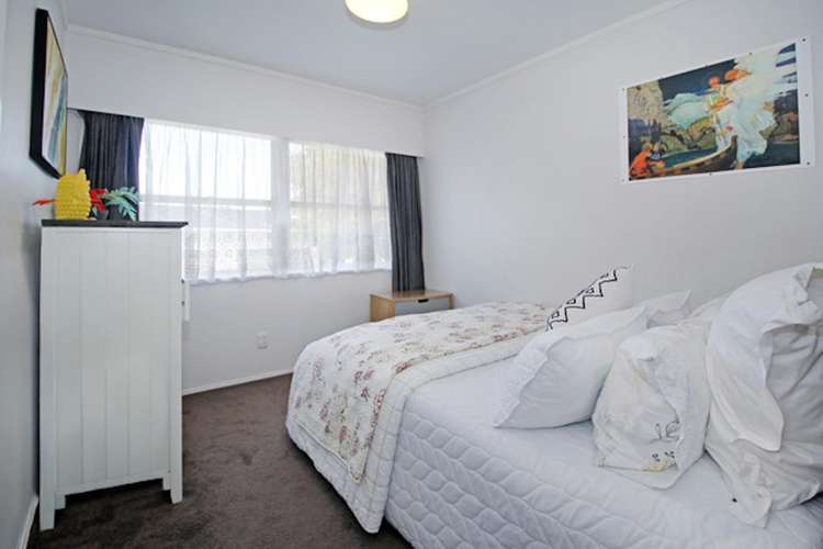 24 Pooley Street Pakuranga Heights_19