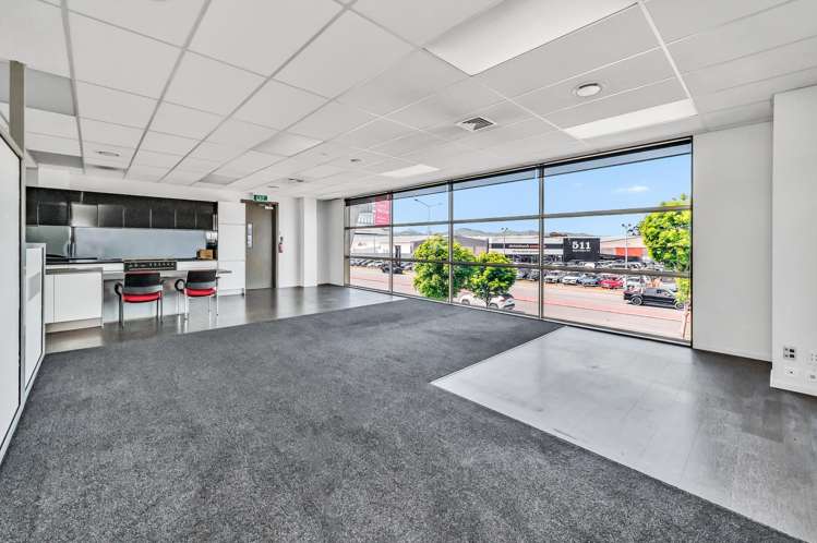 3/506 Blenheim Road Addington_5