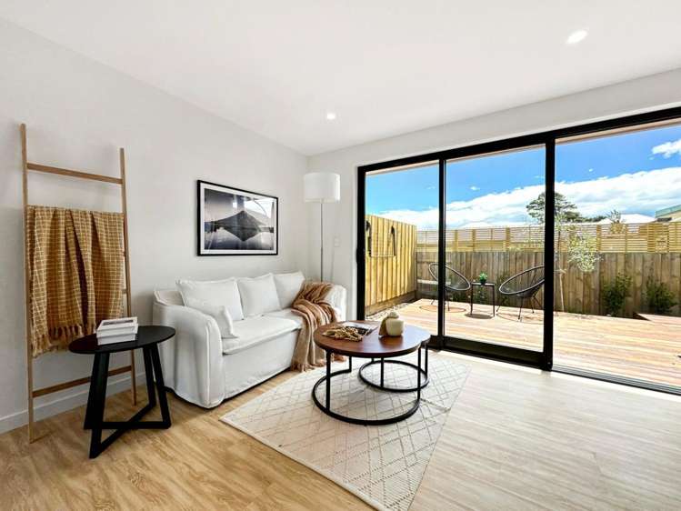 1/5 Clarence Street Addington_5
