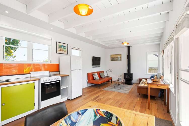 700B Papamoa Beach Road Papamoa Beach_1