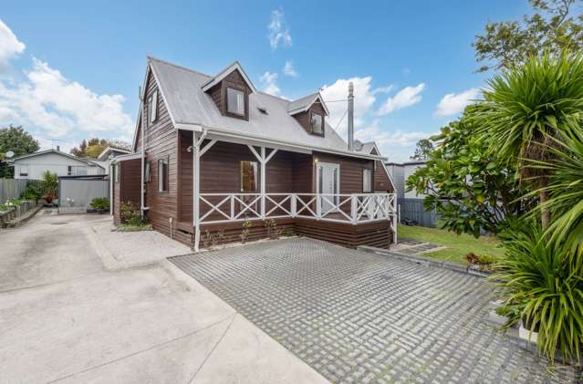 56 Fitzherbert Avenue West Harbour_1