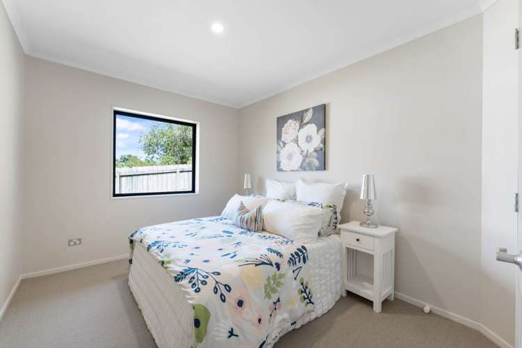 8 Carol Lee Place Albany_21