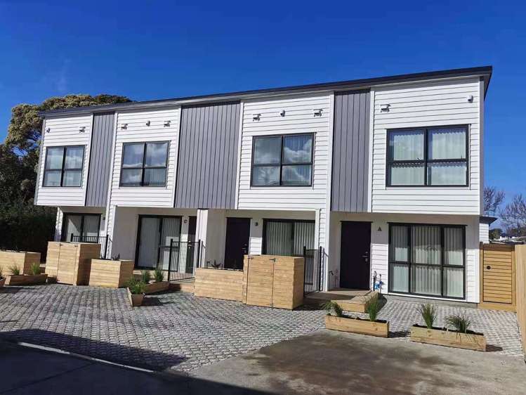 19C Hargest Terrace Mount Albert_1