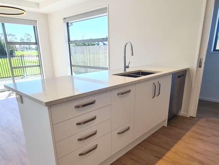 6 Jimbo Lane Rolleston_4