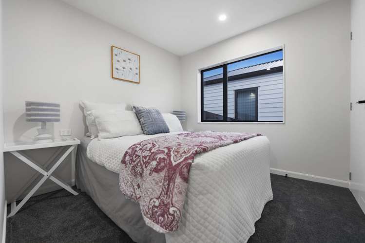 1 Puhakehake Place Flat Bush_18