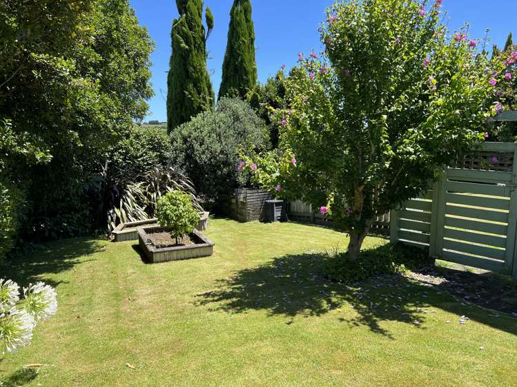 21 Brookes Terrace Waitara_9