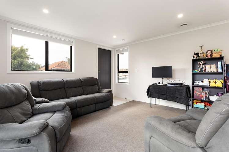 2/1 Paul Crescent Fairfield_5
