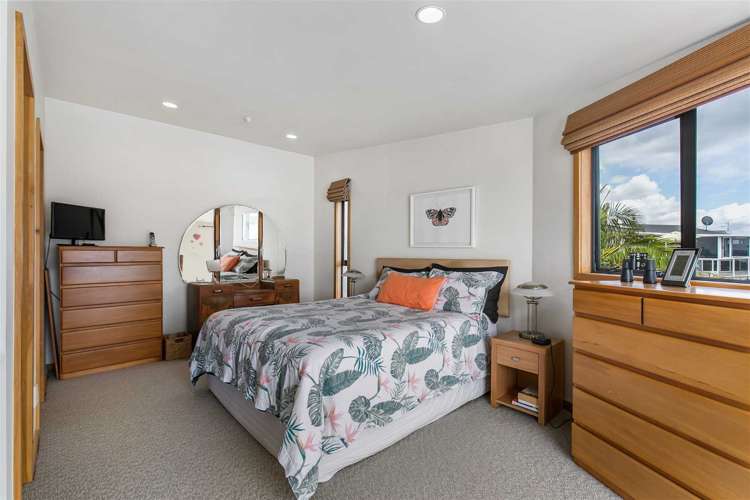 66 Spinnaker Drive Te Atatu Peninsula_11