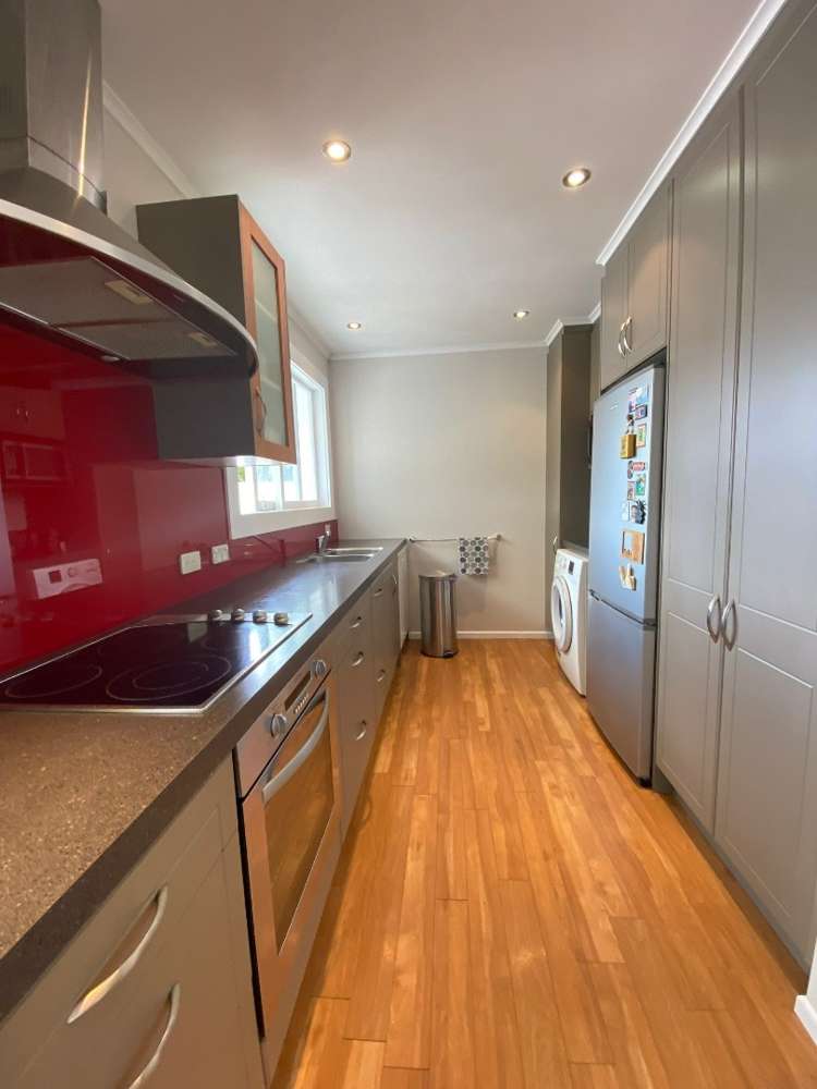 50 Sylvan Crescent Te Atatu South_6