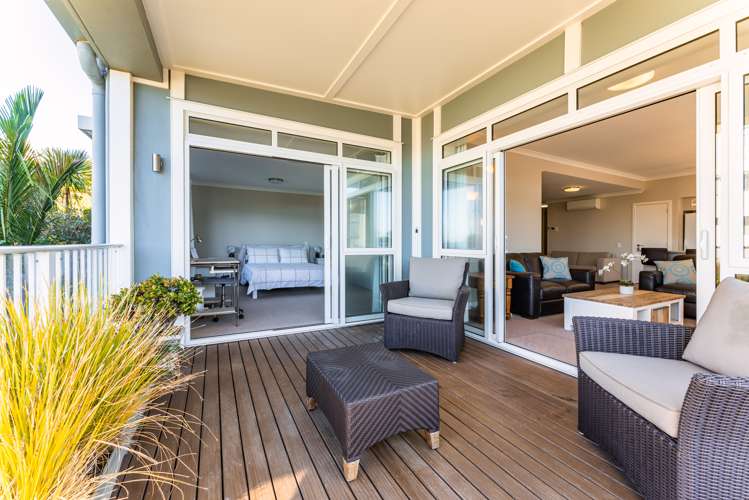 102 Landmark Terrace Orewa_5