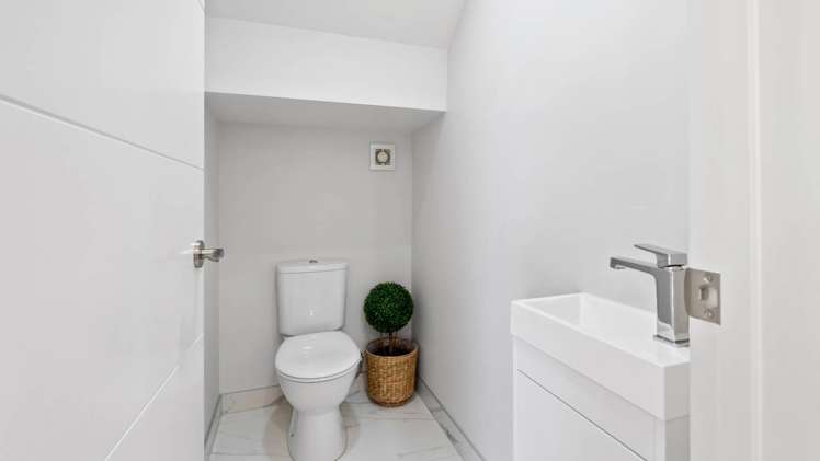 17a Ussher Place Pakuranga Heights_14