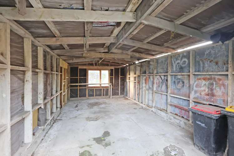 23 Blackwater Street Bluff_30